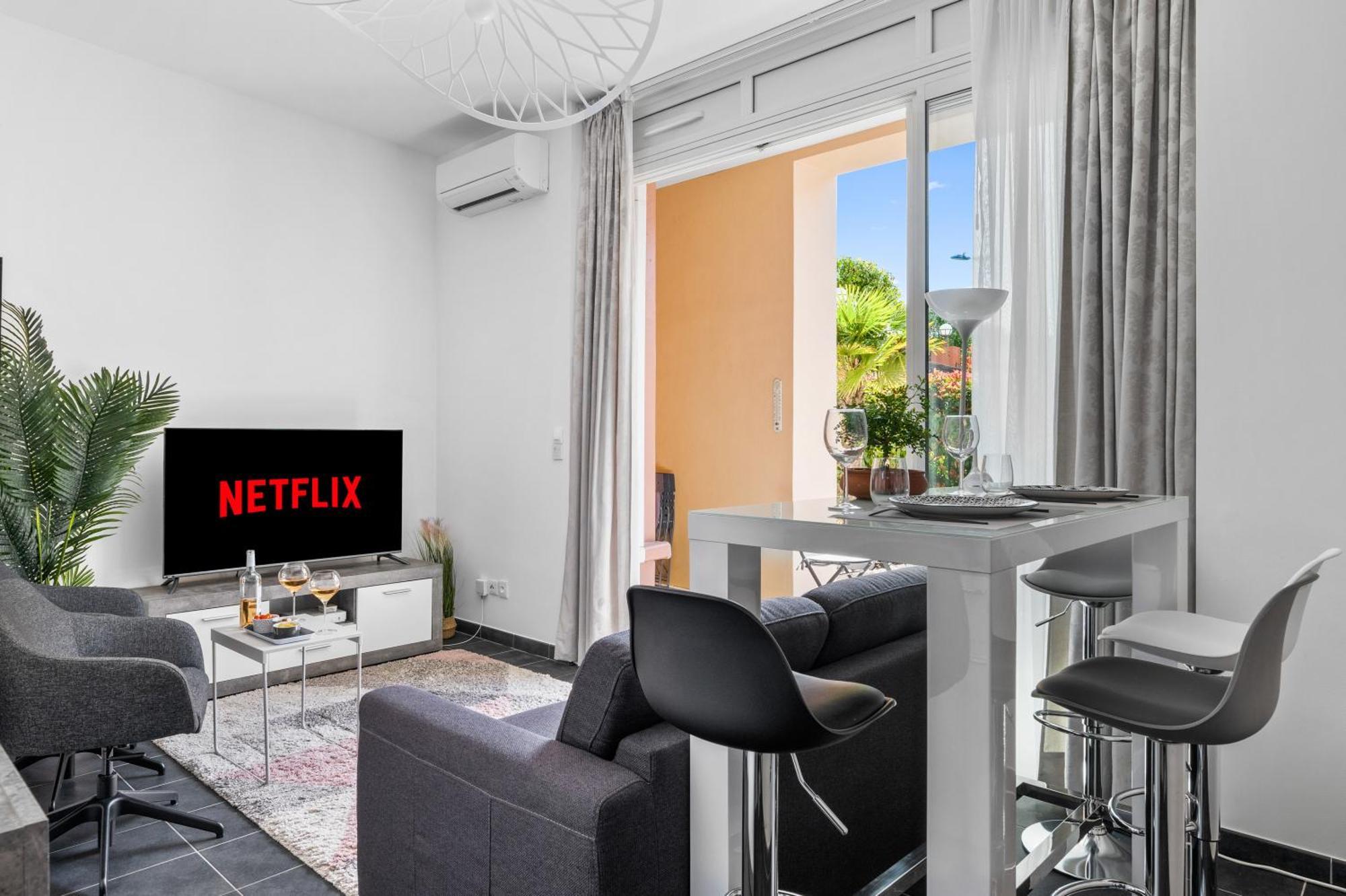 Le Coq Wagner - Parking - Air Conditioning - Pool Apartment Menton Ngoại thất bức ảnh